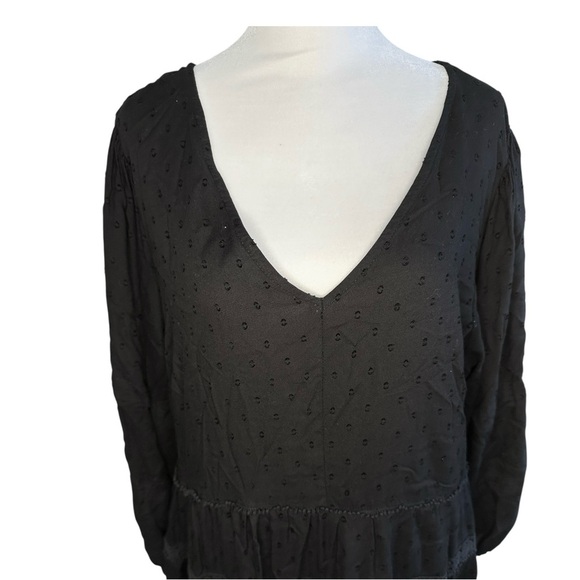 Aveology By Avenue Womens Black Tunic Top Size 16 FlaredSleeve Boho Empire Waist - Picture 5 of 9